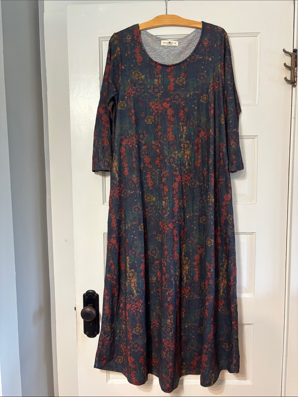 NATURAL LIFE Navy Maxi Dress with Red Floral Print